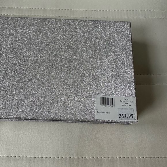 Kate Spade leather wallet - NWT boxed - Picture 7 of 8